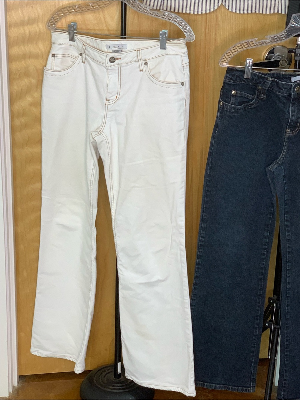 Cabi Size 8 Capsule: Striped Blazer with Boot Cut Jeans in White & Dark Denim - Picture 4 of 15